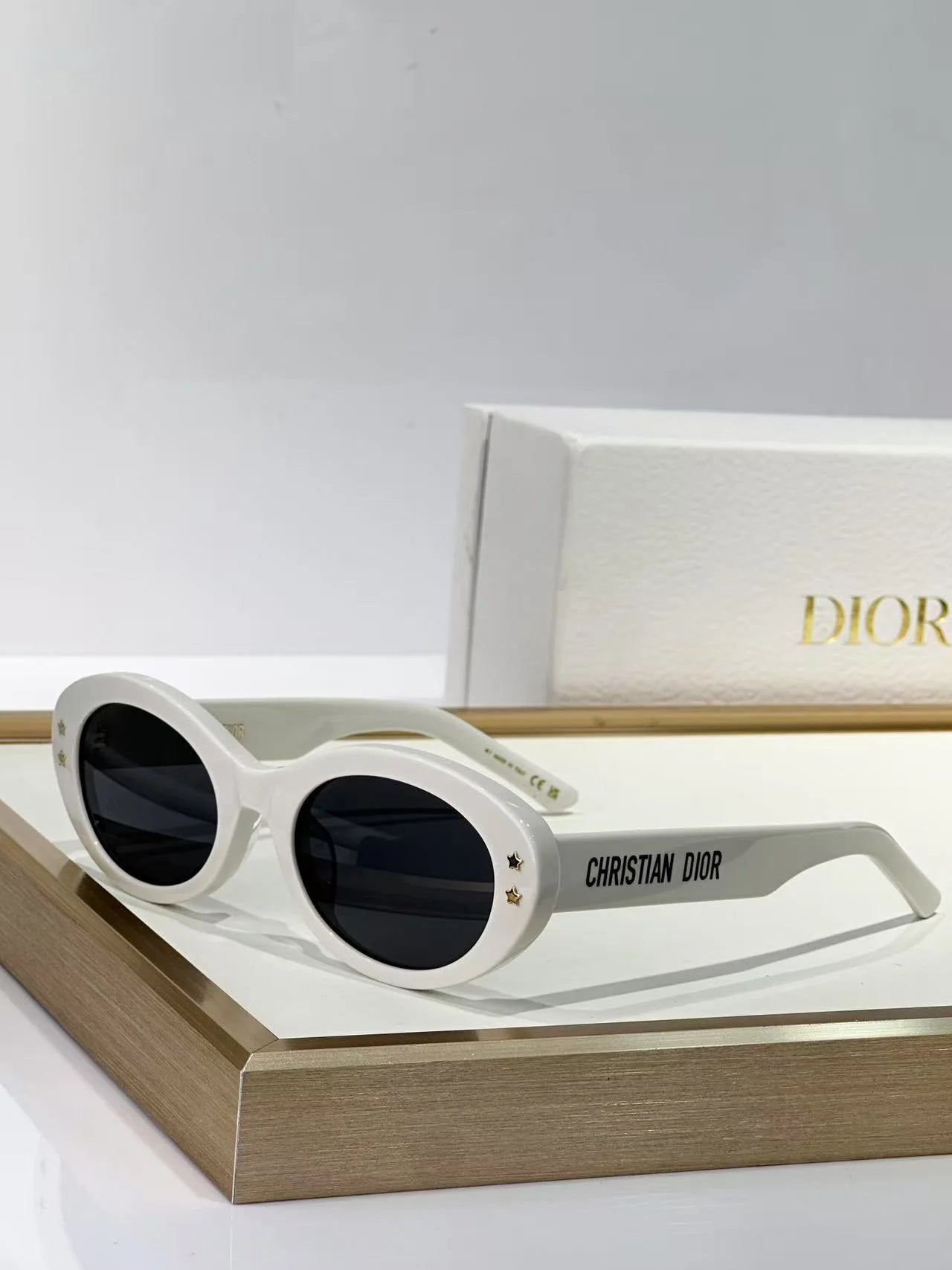 Fashion hot 8 color sunglasses