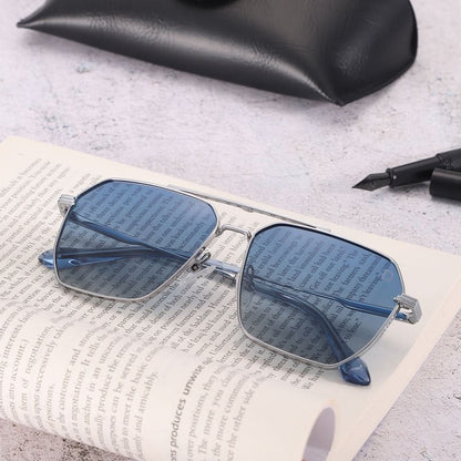 Dollger Retro-Vintage Aviator Tinted Sunglasses