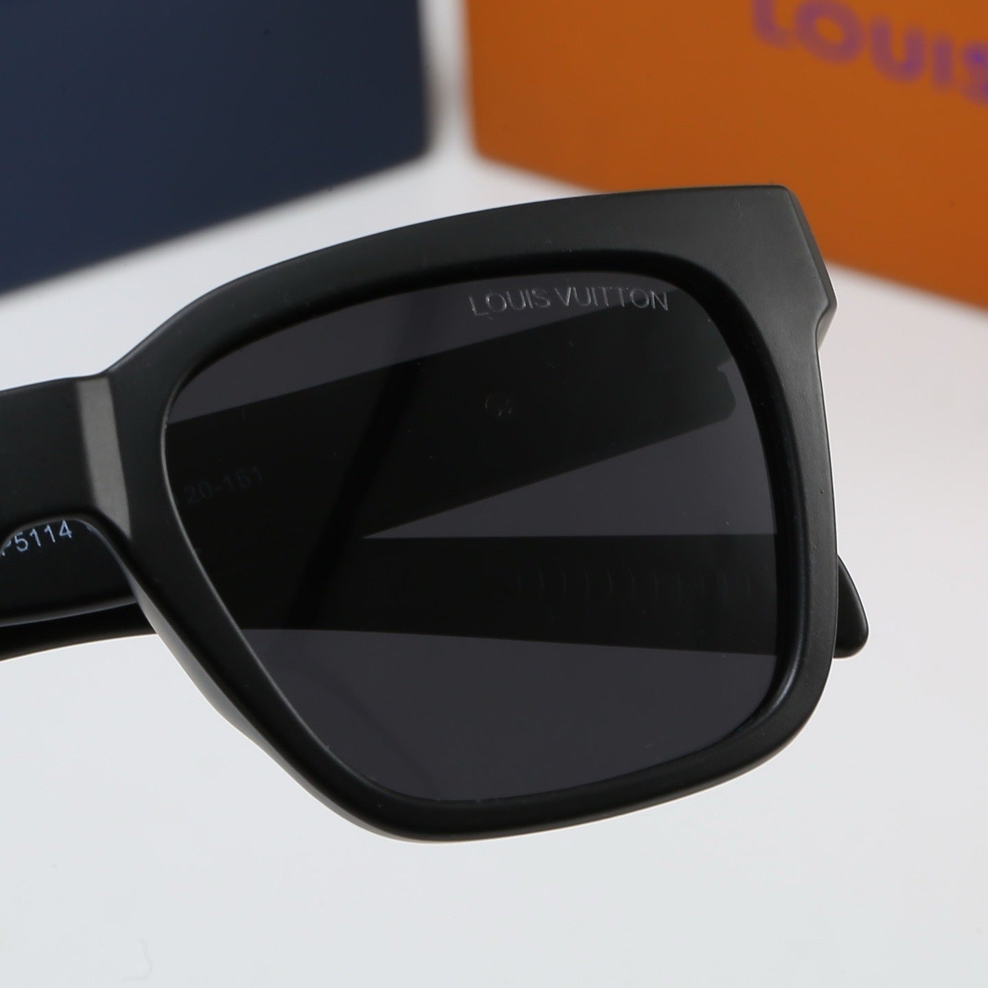 Fashion hot 5 color sunglasses 4086
