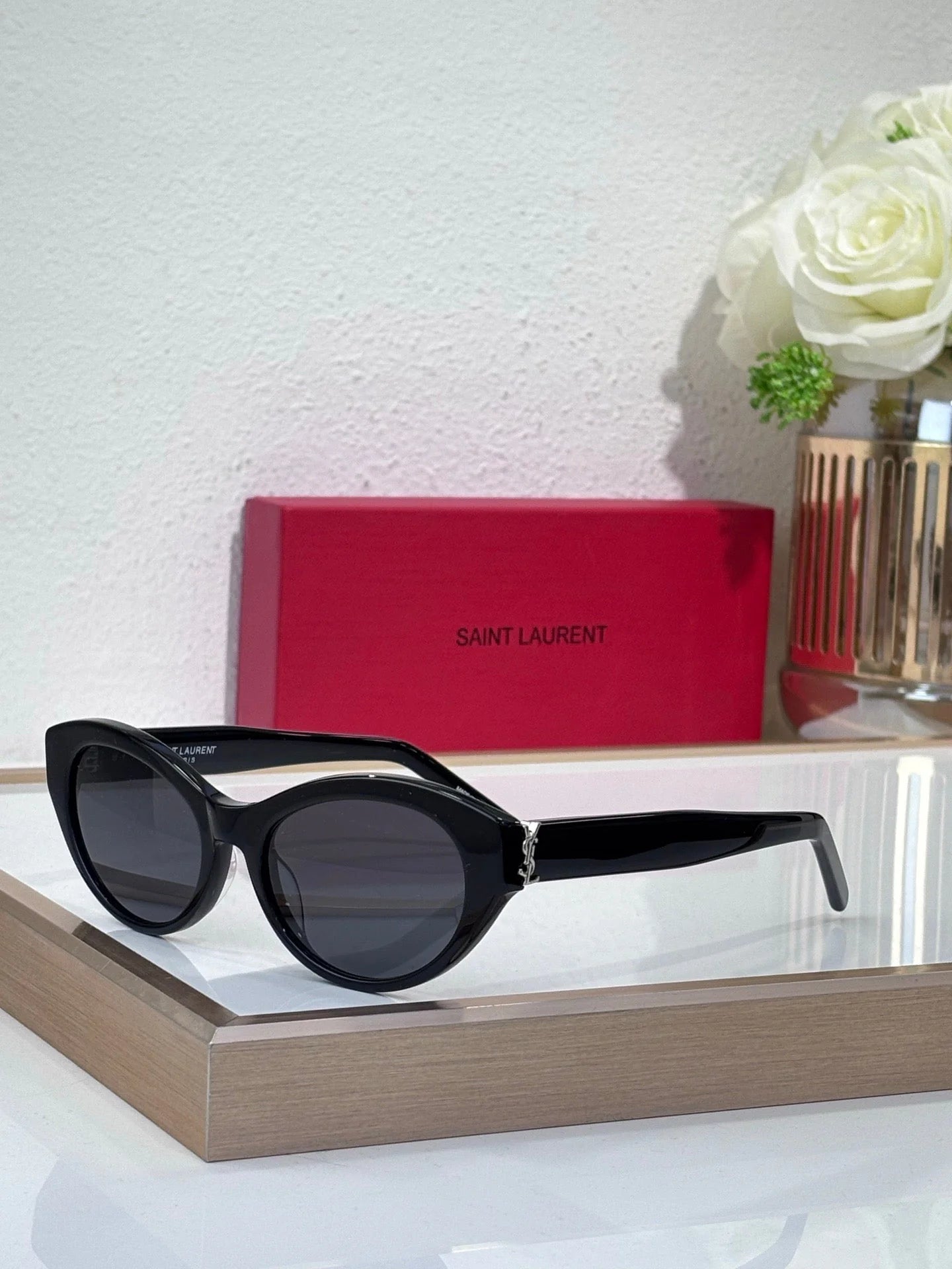 Fashion hot 4 color sunglasses