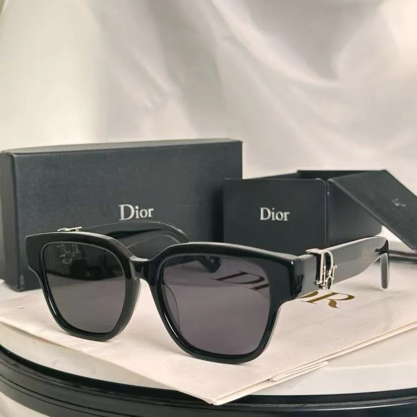 Fashion hot 8 color sunglasses